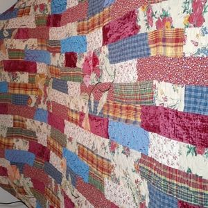 Pottery barn floral patchwork quilt reversible